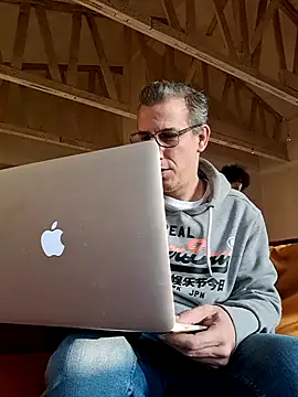 dimitrimarek online show from 01-18-25, 03:27