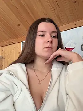 mewKate online show from 02-06-26, 11:02