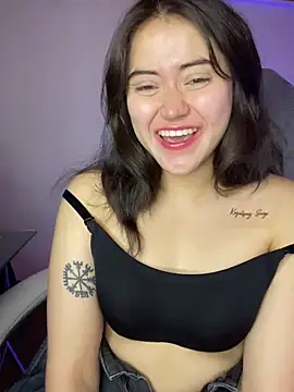 Snapshot of Camila_pinkk chatting on 05-04-26, 01:51 Camila pinkk online show from 05-04-26, 01:51