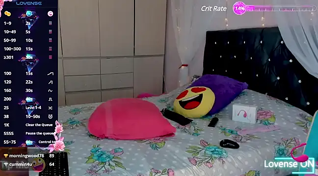 Snapshot of Aliana_Ross chatting on 01-31-25, 08:22 Aliana Ross online show from 01-31-25, 08:22