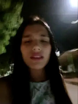 Snapshot of the_queen_of_street chatting on 09-18-25, 03:30 the queen of street online show from 09-18-25, 03:30