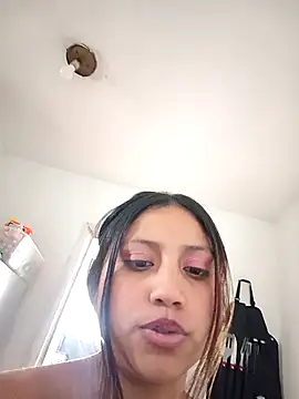 Snapshot of Adrianisx chatting on 01-14-25, 04:50 Adrianisx online show from 01-14-25, 04:50