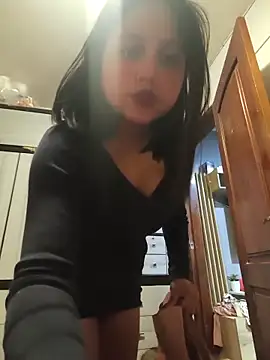 Snapshot of Adrianisx chatting on 02-14-25, 11:53 Adrianisx online show from 02-14-25, 11:53
