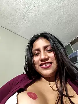 Snapshot of Adrianisx chatting on 03-18-25, 09:09 Adrianisx online show from 03-18-25, 09:09
