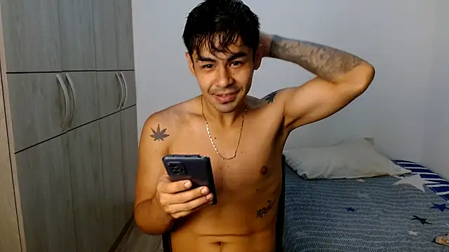 lonelydick2002 online show from 11-02-25, 04:15