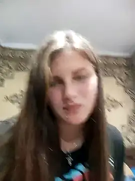 Lauren Amabel online show from 11-07-25, 07:36