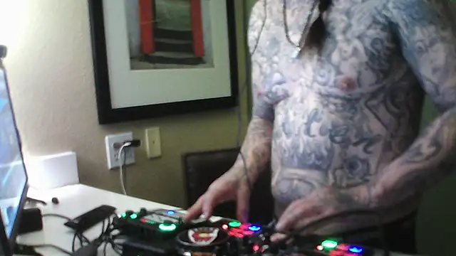 justthetip4209 online show from 03-12-25, 09:12