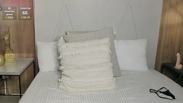 Blue Angell online show from 01-19-25, 02:06