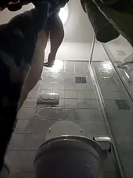 Snapshot of superdick3204 chatting on 03-13-25, 02:23 superdick3204 online show from 03-13-25, 02:23