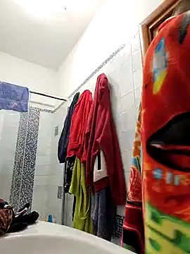 Snapshot of superdick3204 chatting on 03-19-25, 12:12 superdick3204 online show from 03-19-25, 12:12