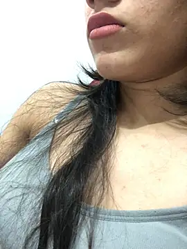 Snapshot of Tanvi_roy98 chatting on 01-22-25, 09:02 Tanvi roy98 online show from 01-22-25, 09:02