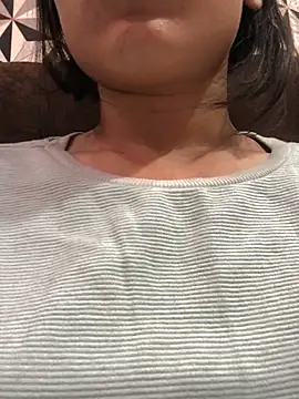 Snapshot of Tanvi_roy98 chatting on 01-24-25, 09:39 Tanvi roy98 online show from 01-24-25, 09:39
