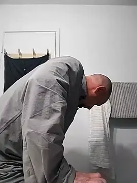 Snapshot of jayjay198080 chatting on 02-09-25, 01:25 jayjay198080 online show from 02-09-25, 01:25