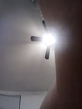 jayjay198080 online show from 12-21-25, 01:40