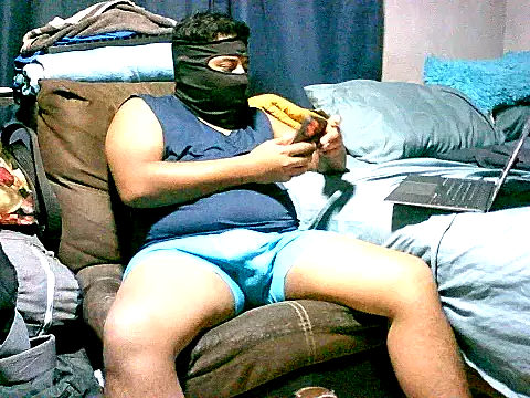 Snapshot of SergCarMX1 chatting on 07-11-26, 04:59 SergCarMX1 online show from 07-11-26, 04:59