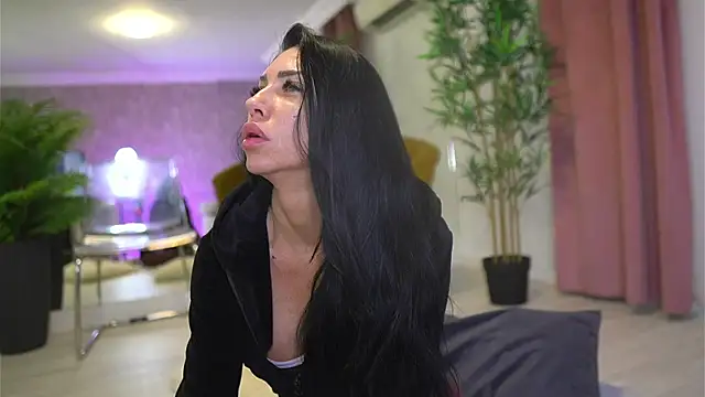 MyaBlack online show from 01-16-26, 03:54