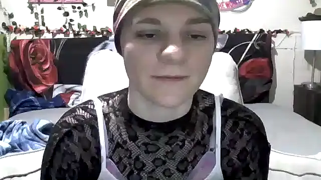 AverageRose online show from 03-16-25, 09:05