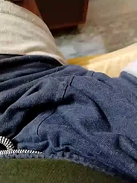 vannaaaa100 online show from 01-24-25, 04:17