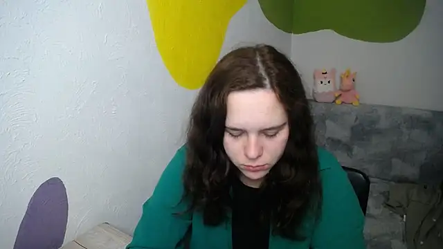 Snapshot of mini_girly chatting on 11-11-25, 01:33 mini girly online show from 11-11-25, 01:33