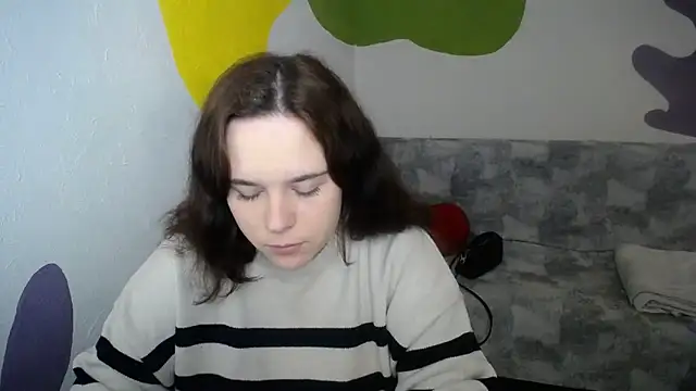 Snapshot of mini_girly chatting on 12-03-25, 01:20 mini girly online show from 12-03-25, 01:20