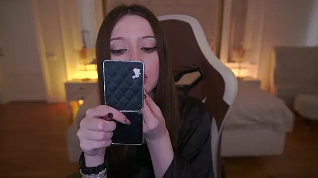 Snapshot of Marmeladkaaa chatting on 02-17-26, 10:45 Marmeladkaaa online show from 02-17-26, 10:45