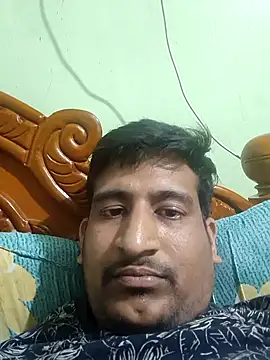 Snapshot of honeyrose765 chatting on 01-07-25, 04:16 honeyrose765 online show from 01-07-25, 04:16