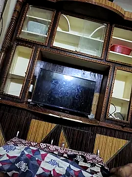 Snapshot of honeyrose765 chatting on 03-18-25, 08:48 honeyrose765 online show from 03-18-25, 08:48