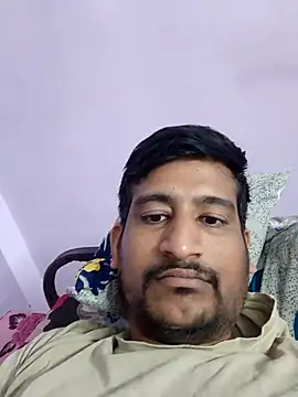 Snapshot of honeyrose765 chatting on 11-15-25, 10:37 honeyrose765 online show from 11-15-25, 10:37