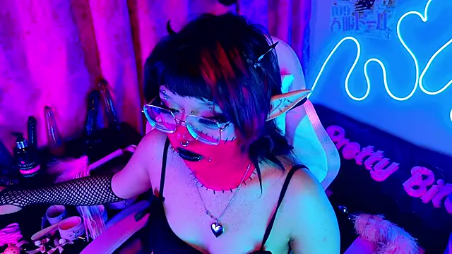 LaytonBox online show from 03-01-25, 04:58