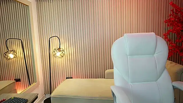 Emma Walkerr  online show from 09-10-25, 07:03