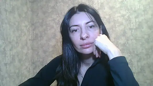LissaBlossom online show from 01-17-25, 07:51