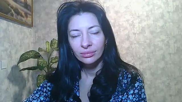LissaBlossom online show from 10-11-25, 04:44