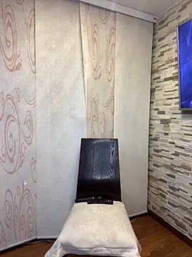 Snapshot of Catmila- chatting on 02-01-26, 06:34 Catmila- online show from 02-01-26, 06:34