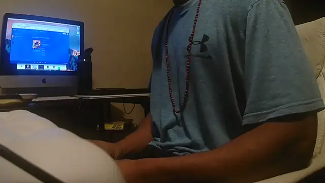 MrDaddyBbSnake online show from 03-19-26, 12:25