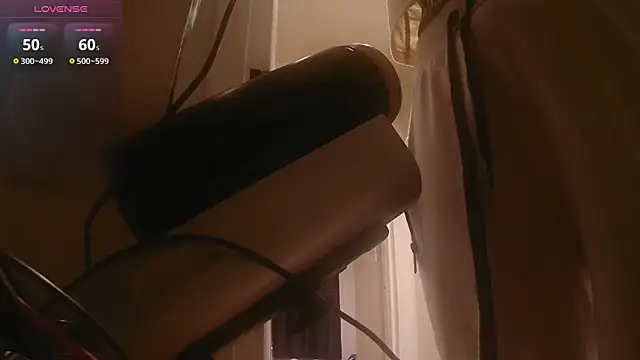 MrDaddyBbSnake online show from 04-17-26, 03:42