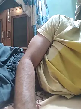 TOPMOON001 online show from 04-24-26, 07:49