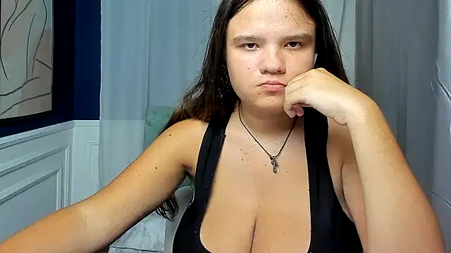 Snapshot of AdeleCruz chatting on 07-01-26, 12:07 AdeleCruz online show from 07-01-26, 12:07