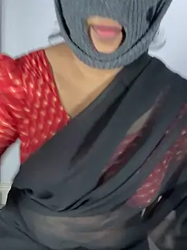 ArathyNambyarMallu online show from 03-11-25, 08:41