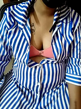 Lolitatamil online show from 03-17-26, 07:28