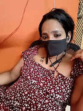 Lolitatamil online show from 04-15-26, 08:31