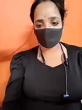 Lolitatamil online show from 04-18-26, 10:08