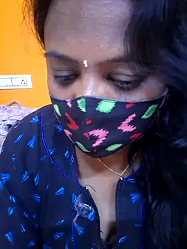 Snapshot of kanikasree chatting on 06-11-26, 07:23 kanikasree online show from 06-11-26, 07:23