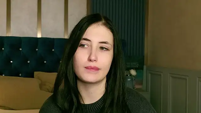 Snapshot of EmmaLawrens chatting on 09-26-25, 09:08 EmmaLawrens online show from 09-26-25, 09:08