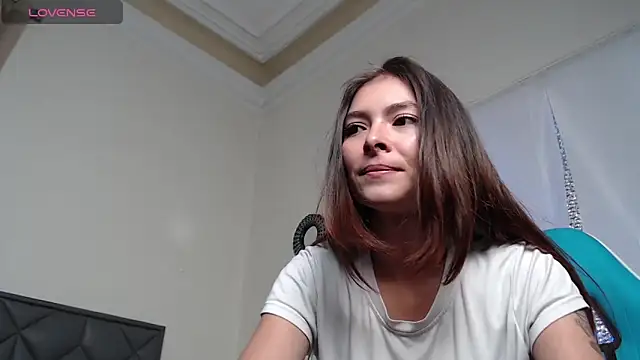 Aleska Miami online show from 03-21-25, 06:07