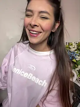Aleska Miami online show from 06-19-26, 02:43