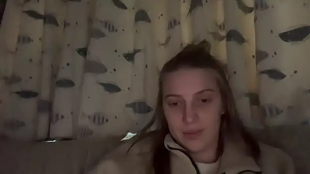 Snapshot of Ella-82 chatting on 02-10-25, 04:14 Ella-82 online show from 02-10-25, 04:14