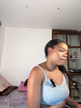 JasmineRose7 online show from 05-27-26, 11:51