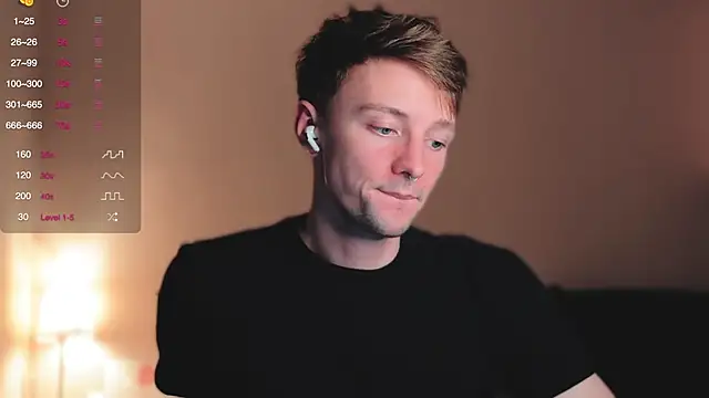 Snapshot of Calvin_Polanski chatting on 10-03-25, 06:49 Calvin Polanski online show from 10-03-25, 06:49