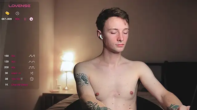 Snapshot of Calvin_Polanski chatting on 11-05-25, 06:19 Calvin Polanski online show from 11-05-25, 06:19