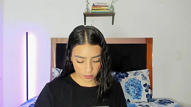 Carorosse online show from 12-22-25, 07:55